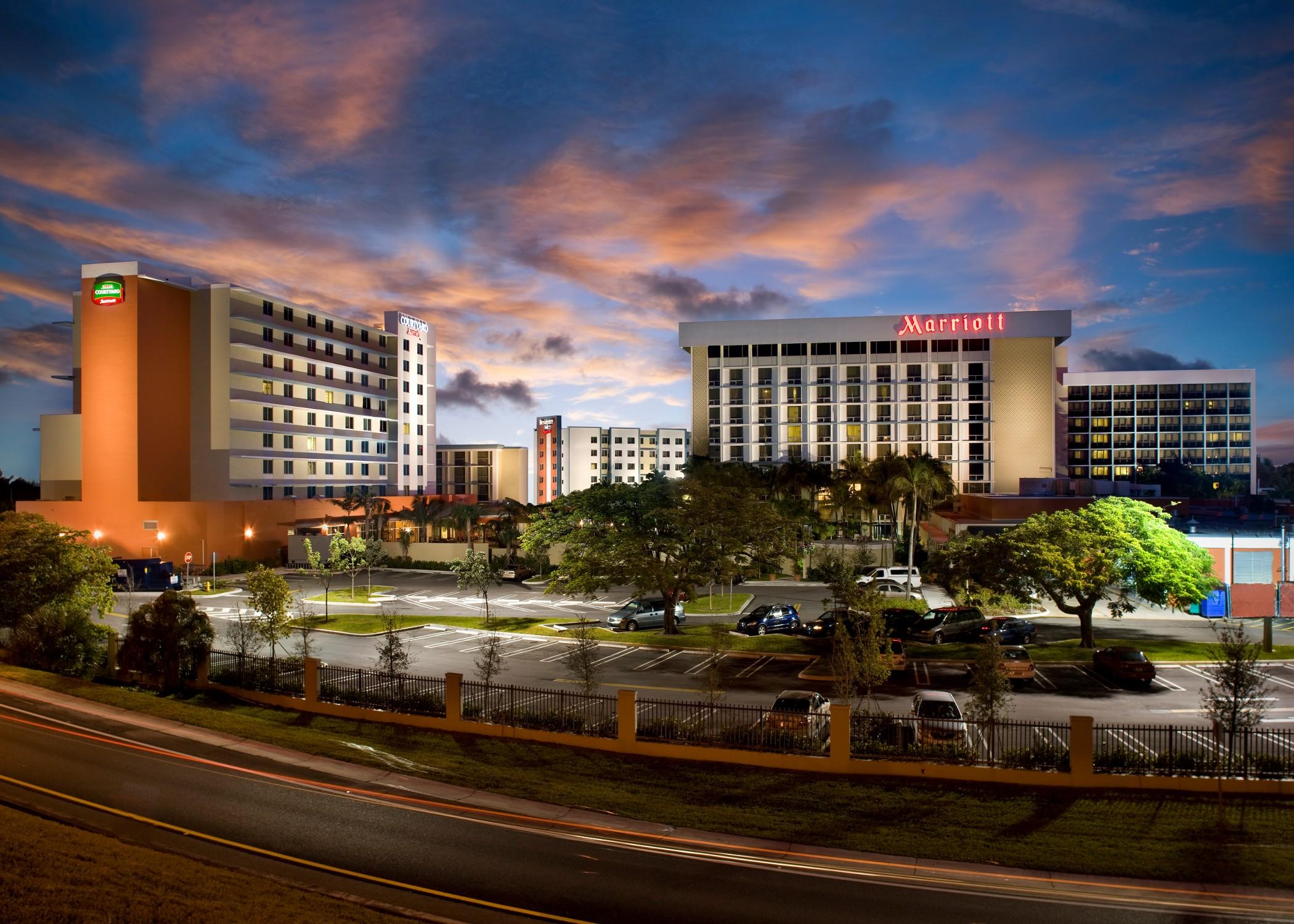 فندق Miami Airport Marriott المظهر الخارجي الصورة